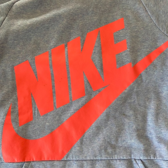 Kids XL Nike Hoodie. - Picture 2 of 3